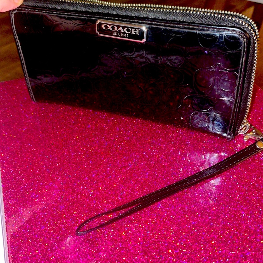 A beautiful leather large Coach wallet